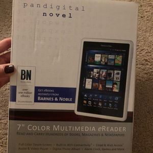 Pandigital Novel Multimedia Ereader